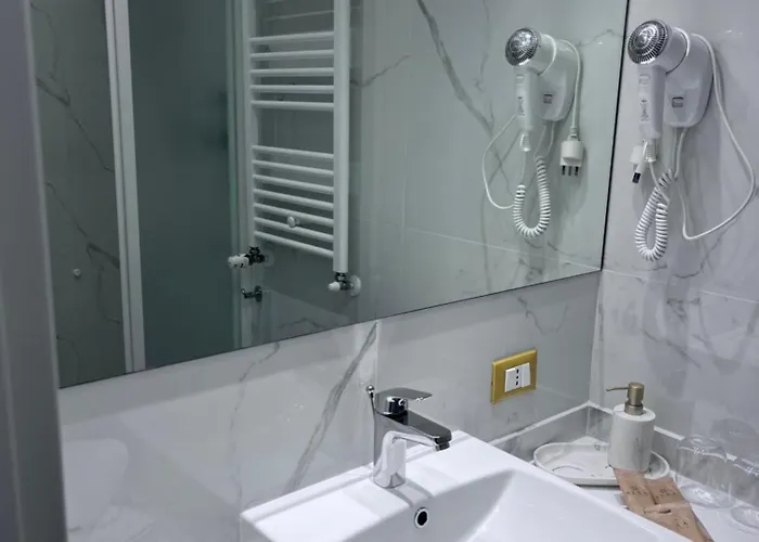 Sir Lyndon Prestige Linate Milaan