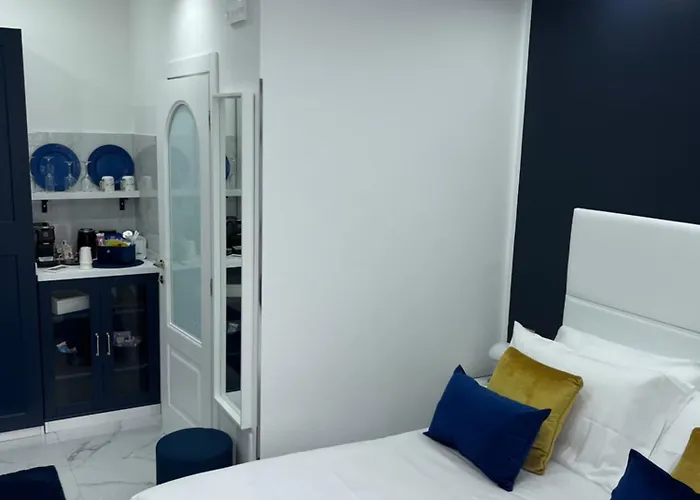 Sir Lyndon Prestige Linate بيت ضيافة 3*