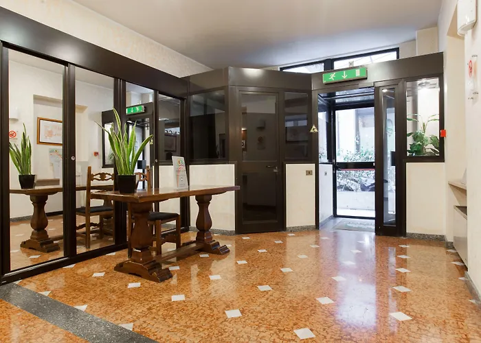 レジデンス レポンティーナ アパートホテル