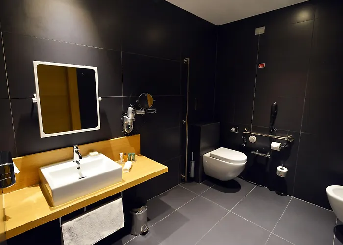 מלון Hilton Garden North