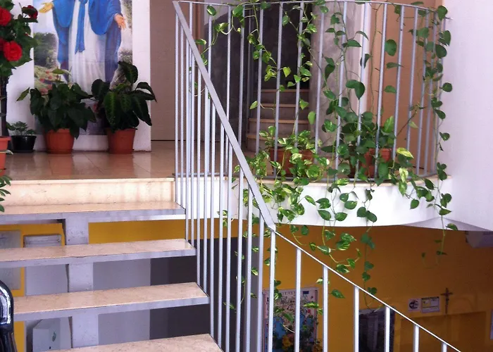 Poma Hotel 3*