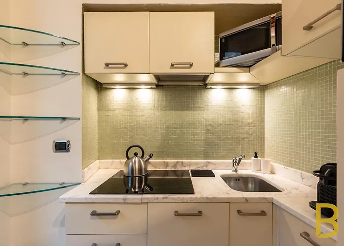 Beplace In San Babila * Milánó