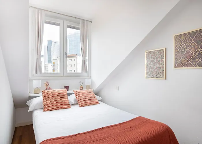 Easylife - - Maroncelli 5 - Porta Garibaldi