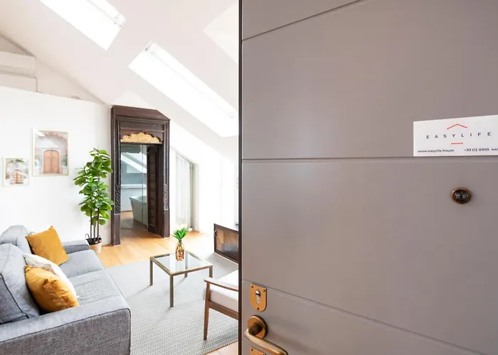 Easylife - - Maroncelli 5 - Porta Garibaldi Milaan