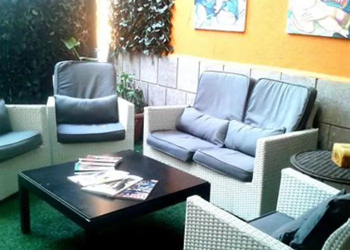 La Del Pino Bed & Breakfast