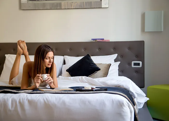 Montenapoleone 4* Milán