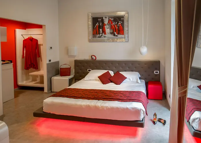 Montenapoleone Aparthotel 4*