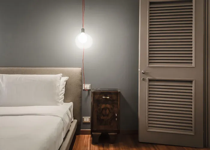 Aparthotel Montenapoleone 4*