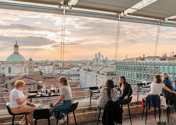 The Square Duomo - Preferred & 4* Milánó