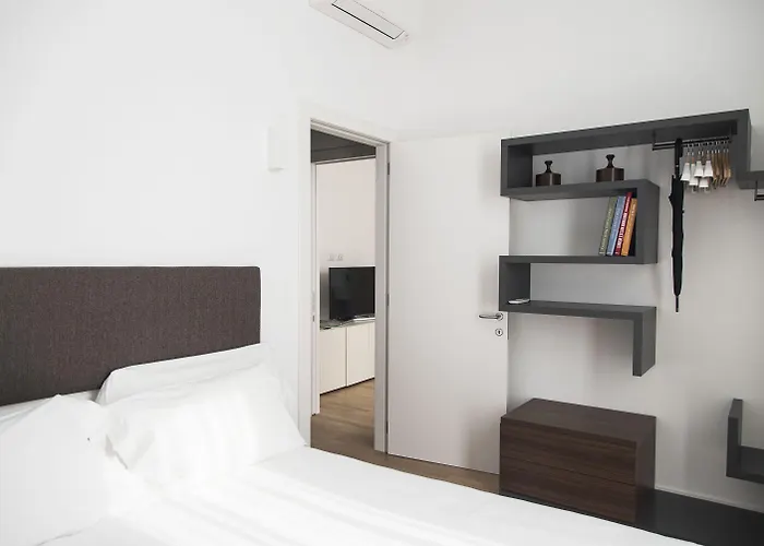 Brera In San Babila Appartement *