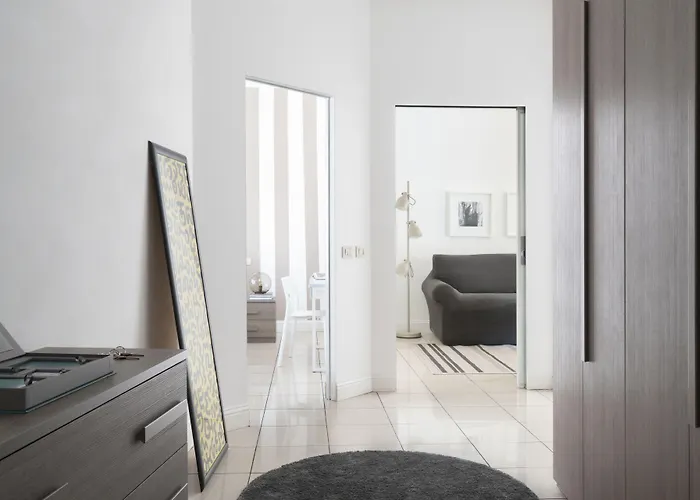 Brera In San Babila * Milan