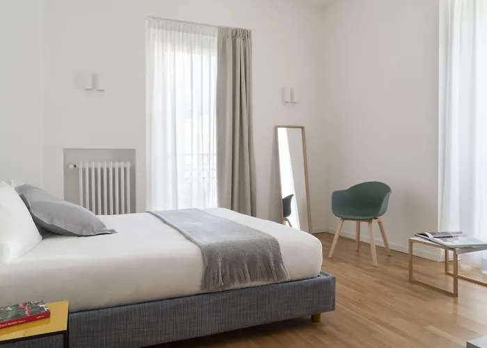 Brera In San Babila Appartement *