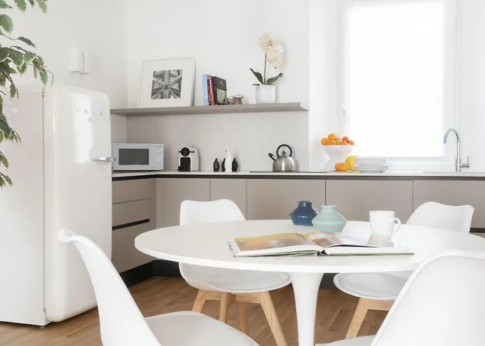 Appartement Brera In San Babila Milan