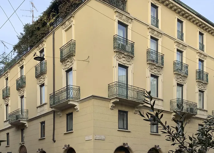 Appartement Brera In San Babila *