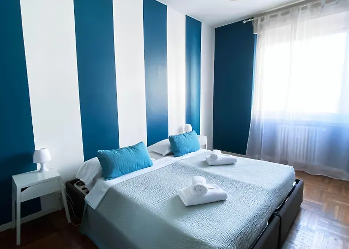 I Am Here - Gioia 71 2* Милан