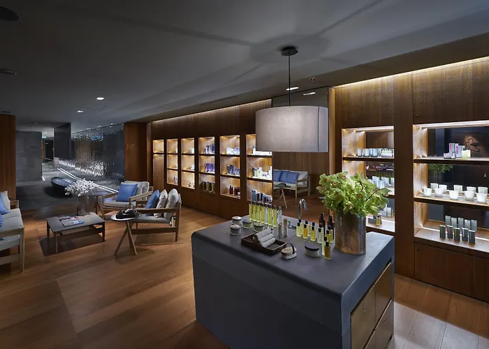 Mandarin Oriental, Отель Милан