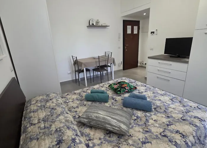 Homesamantha Milaan