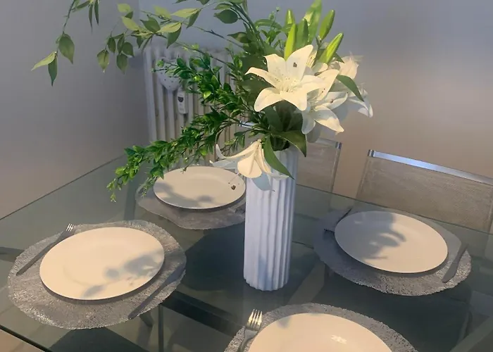 Elegant In A Prime Location *