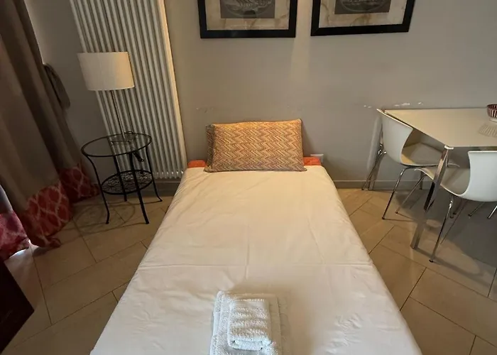 Ripa39 - Ampio Monolocale Affaccio Naviglio Grande * 밀라노