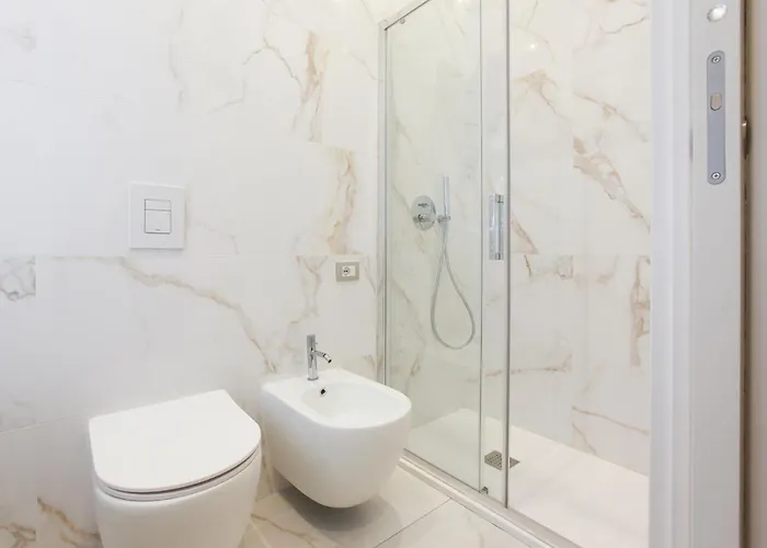 Hacca Collection - Bocconi Blue House