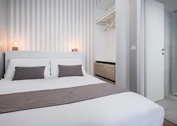 Classbnb - Stylish In The Moscova Area, 250 M From Metro Line M2 * Милан