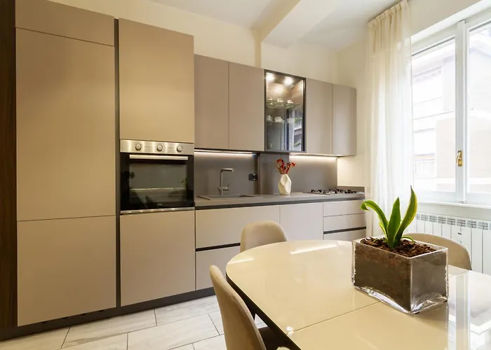 شقة Stylish In Bocconi With Patio - Porta Romana