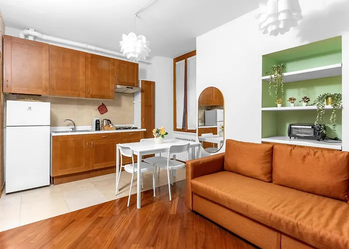 Apartment Newly Renovated Homely Flat St Lorenzo Milan