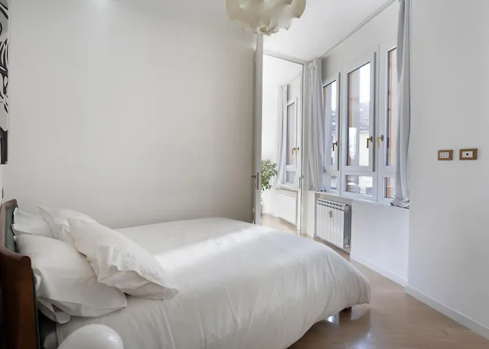 Maggi - New Beautiful In The Center Milán