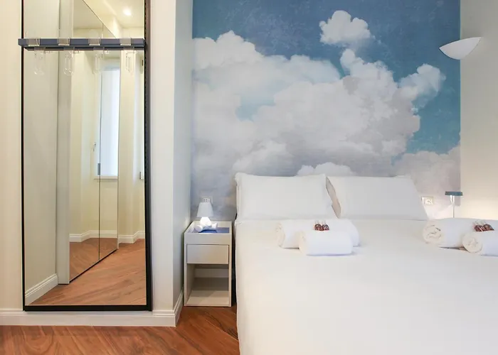 Hacca Collection - Bocconi Blue House