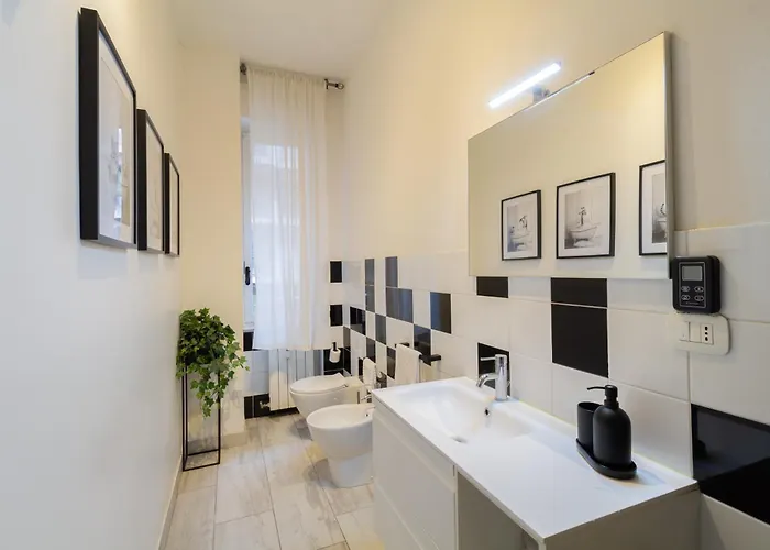 Stylish In Bocconi With Patio - Porta Romana