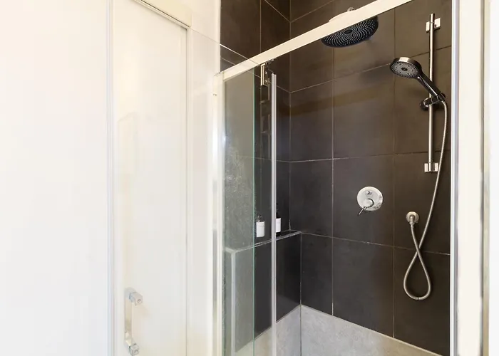 Appartamento Stylish In Bocconi With Patio - Porta Romana *