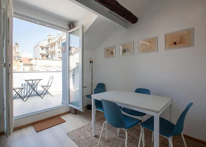 Hacca Collection - Porta Venezia Attic 2br