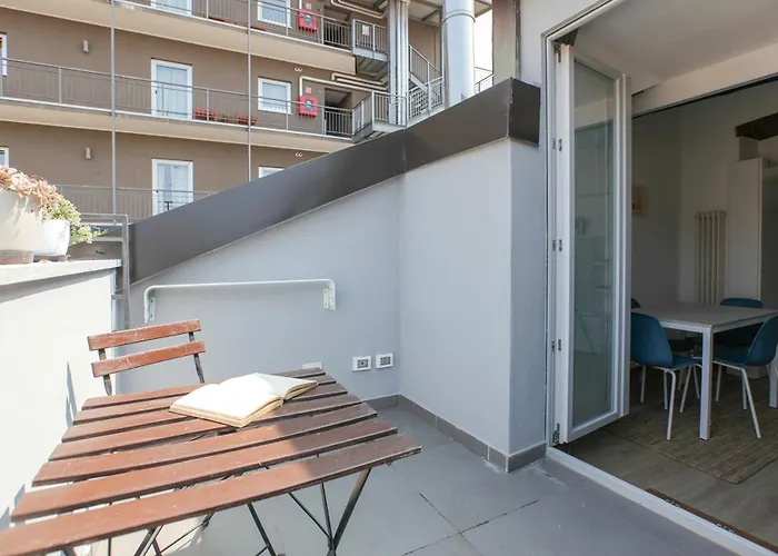 Hacca Collection - Porta Venezia Attic 2br Apartment