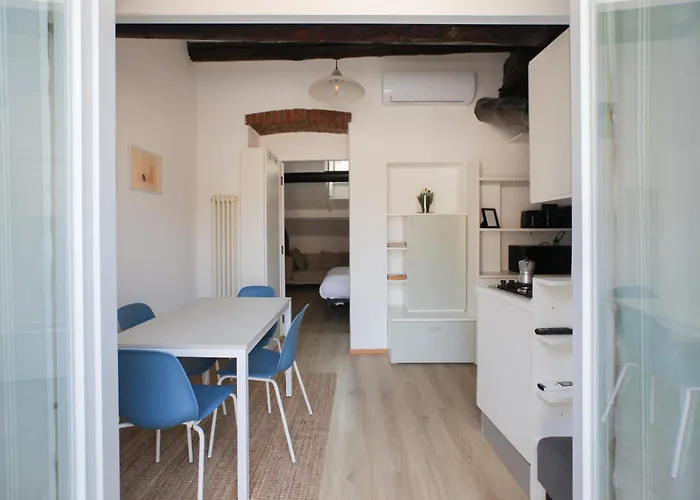 Hacca Collection - Porta Venezia Attic 2br ميلان
