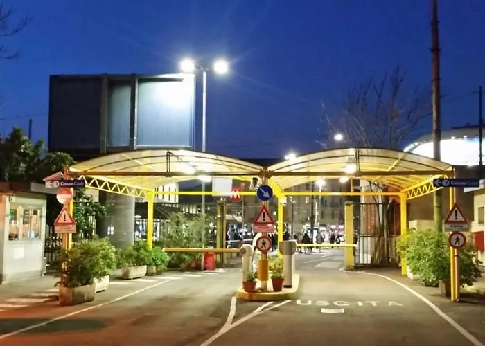 Il Melograno Sul Naviglio Διαμέρισμα *