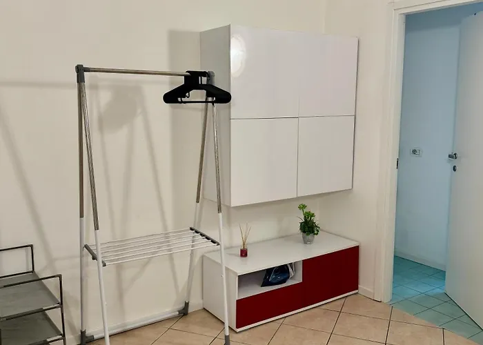 Апарт-отель Dergano 3 Near Metro Stop Милан