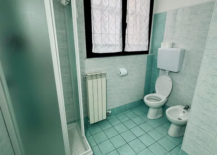 Dergano 2 Near Metro Stop 3*