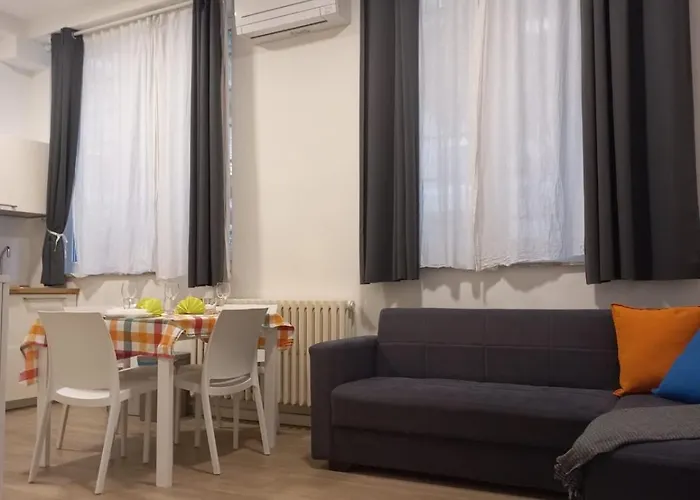 Elegant And Modern Two-room With Equipped Kitchen * Milano