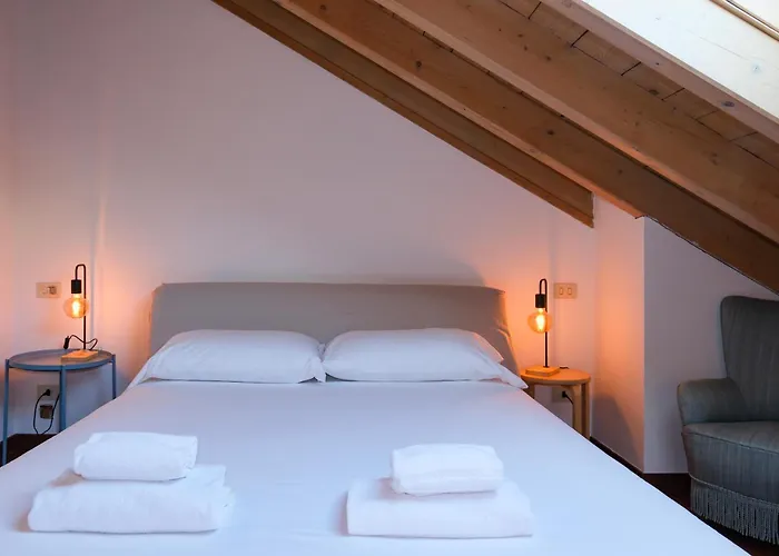 Rooftop Loft Beatrice With Terrace - Moscova Apartmán