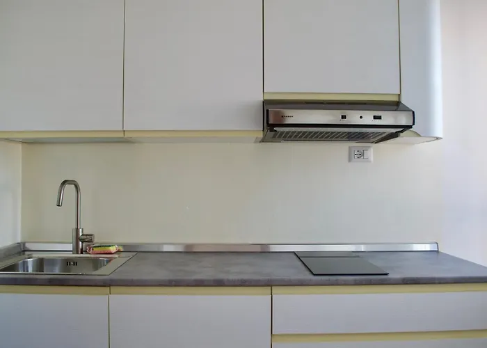 Con Vista Su Citta E Duomo Di * ミラノ