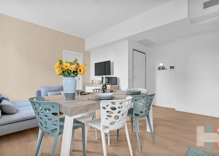 Gua13 - Loreto - Large - * Milano