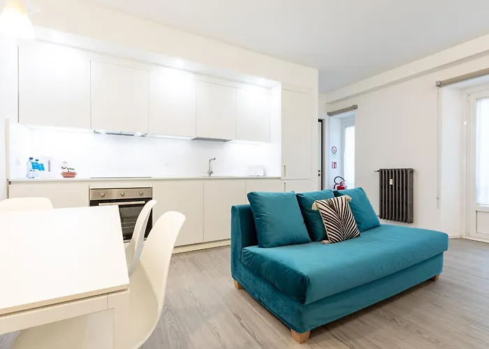 Collection Moscova 18 - Collection *