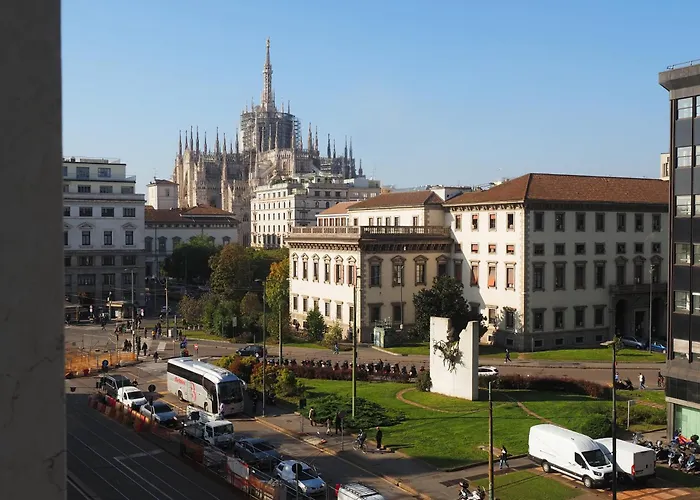 Duomo View Luxury Apartament Mediolan