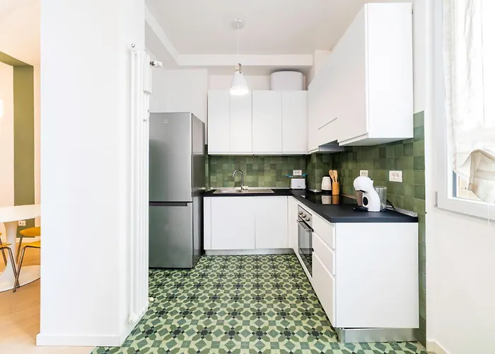 Roncaglia 25, * 밀라노