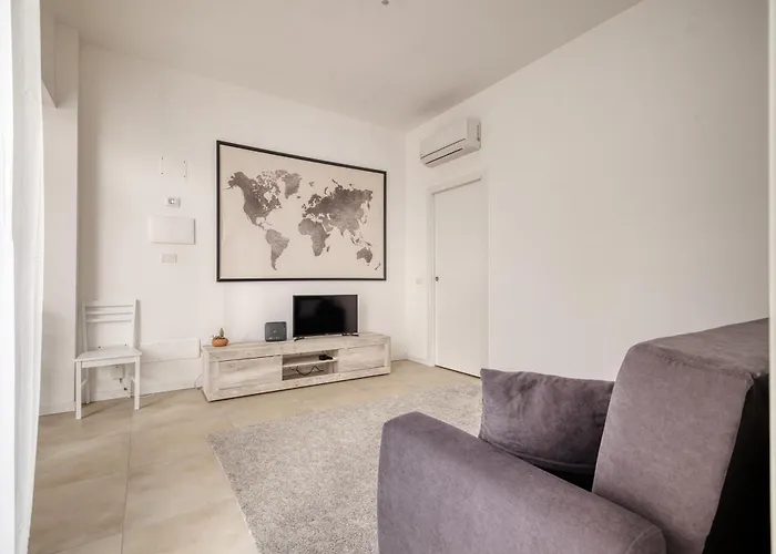 Apartment Just Urban - Modern 1-br Navigli - Metro M2