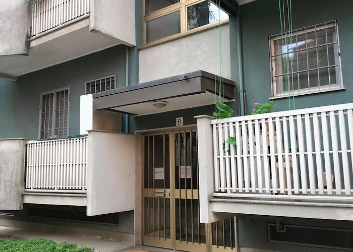 Pala Santagiulia Studio, 7 Min To Metro, Close To Linate, Gucci, Fabrique *