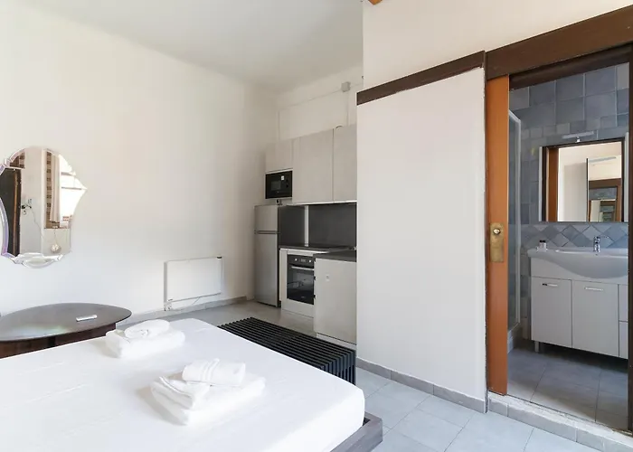 Apartment Guesthost - Comfy San Cristoforo *