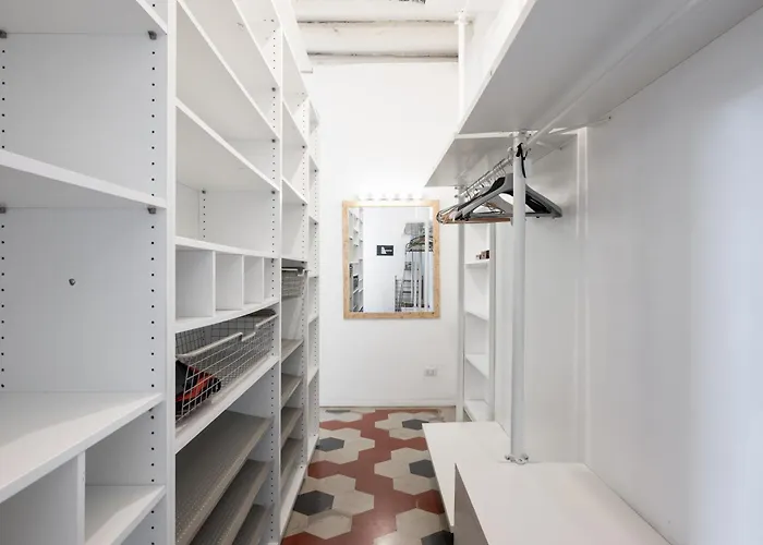 Vintage Hideaway Milan-historic Courtyard Mailand