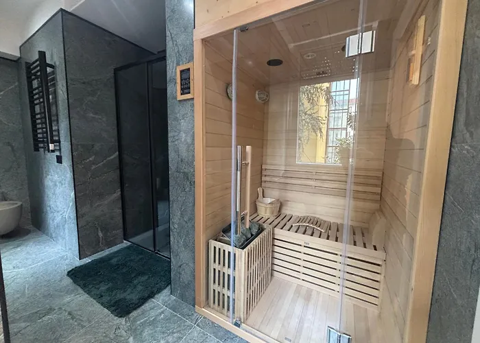 Epic Savona 12 - * Milaan