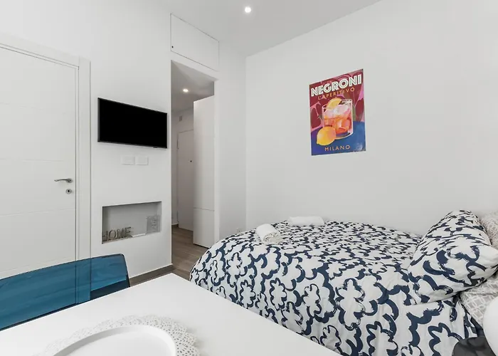 Lejlighed Viaortisuite Pta Romana Wifi&a-c 12 Min To Duomo Milano